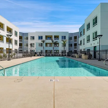 Global Luxury Suites Near Liberty Station